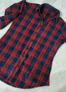 Red &amp; Black Plaid Long Sleeve Shirt
