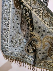 Winter Shawl - Reversible Print