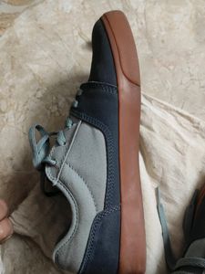 DC Shoes