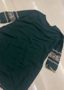 Elegant Emerald Kurta Set with Dupatta