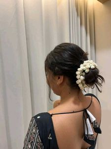 Crochet White Flower Gajra 🌸