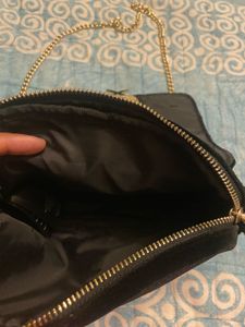 H&amp;M Chic Black Velvet Heart Sling Bag