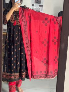 Black &amp; Red Ethnic Kurta Set