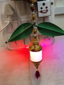 Decorative Hanging Lamp with Leaf Accents
