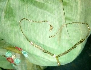 Neck  Wearing Golden Set