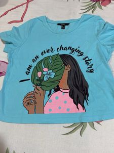 Trendy Graphic Print Tee