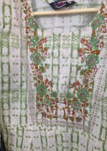 Green &amp; White Printed Kurta