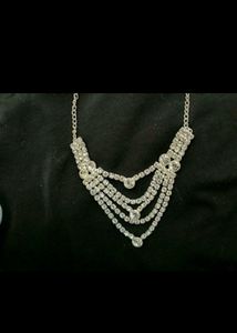 Combo Of 3 AD Necklace And Korean Clips