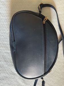 Chic Crossbody Bag