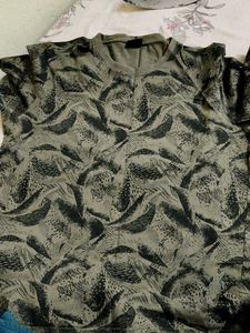 Casual round neck shirts for man