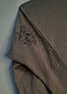 Stylish Women's Knit Top with Embellishments
