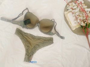 Lace Bra &amp; Thong Set