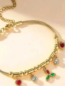 Anti tarnish, Charming Gold Charm Bracelet!