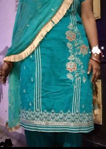 combo of salwar kameez with dupatta