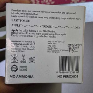 Paradyes Bekaraar Burgundy Hair Color