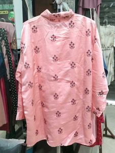 Elegant Pink Floral Top