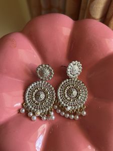 Beautiful White Ethnic Jhumka Earrings🌷