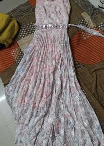🌸🍥 Pink Pleated Maxi Dress 🌷🩷
