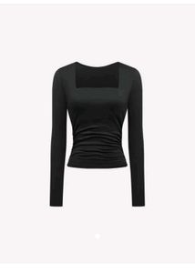 Chic Ruched Black Long Sleeve Top