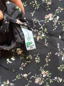 🥰🎀Black pretty floral dress
