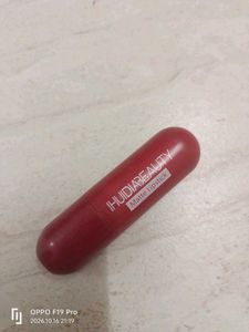 HUDA BEAUTY Matte Lipstick