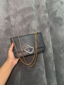 Chic Black Croc Embossed Chain Bag