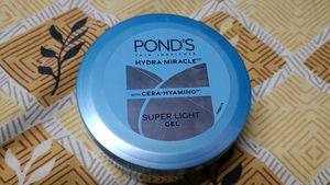 Pond's Hydra Miracle Super Light Gel