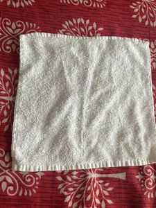 4 Small Hand Napkin Cotton Towels