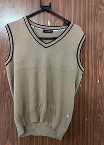 Vintage Sweater Vest - MClub