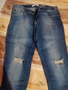 Stylish Ripped Blue Denim Jeans