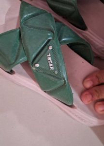 Green Bow Slide Sandals