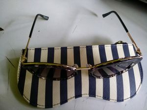 sunglass