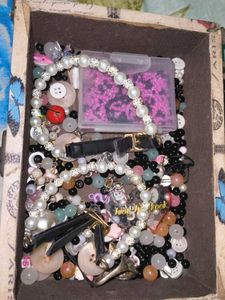 Bead set