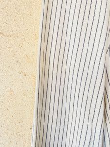 Chic Striped Wide-Leg Pants