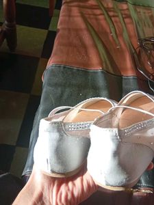 Sparkling Ballet Flats with Bow