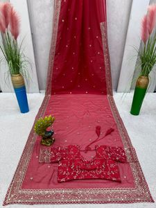Beautiful Silk Saree with Blouse Combo Offer