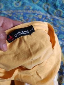 Cute Yellow Graphic T-Shirt