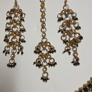 Kundan set