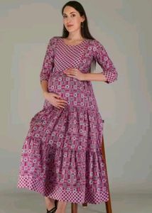 Women feeding Gown