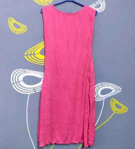 Avaasa Sleeveless Kurta