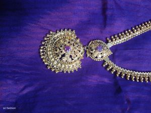 Elegant Gold-Tone Necklace