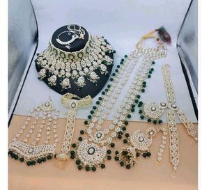 Bridal Jewelry Set - Silver &amp; Green