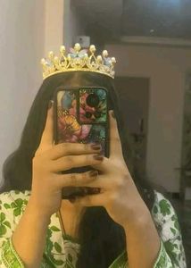 Sparkling Crown Tiara for Your Special Day