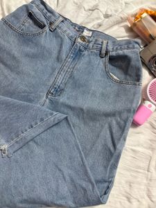 Light Wash baggy jeans
