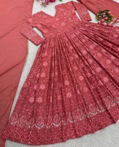 Elegant Red Anarkali Kurta with Dupatta