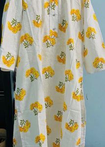 Floral Kurti pant unused new fixed pr