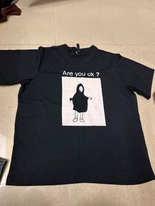 Unique Graphic Print Tee