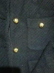 Chic Black Tweed Cropped Jacket