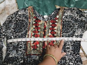 Black kurta