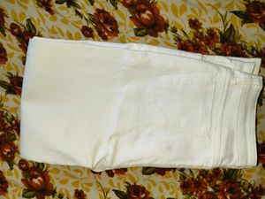 White Wide-Leg Jeans | Elegant &amp; Versatile